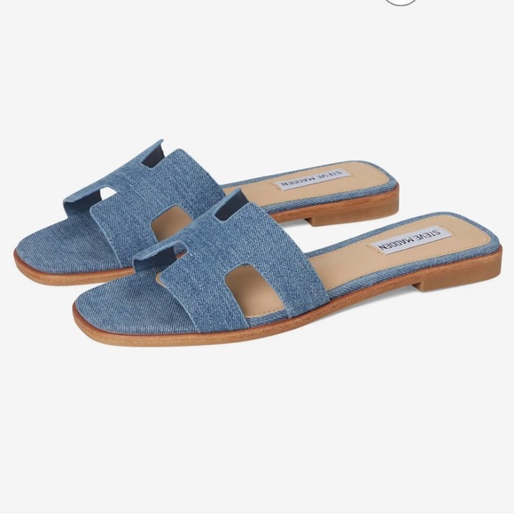 Hadyn Sandals in Denim
STEVE MADDEN -NWOT - Picture 1 of 3